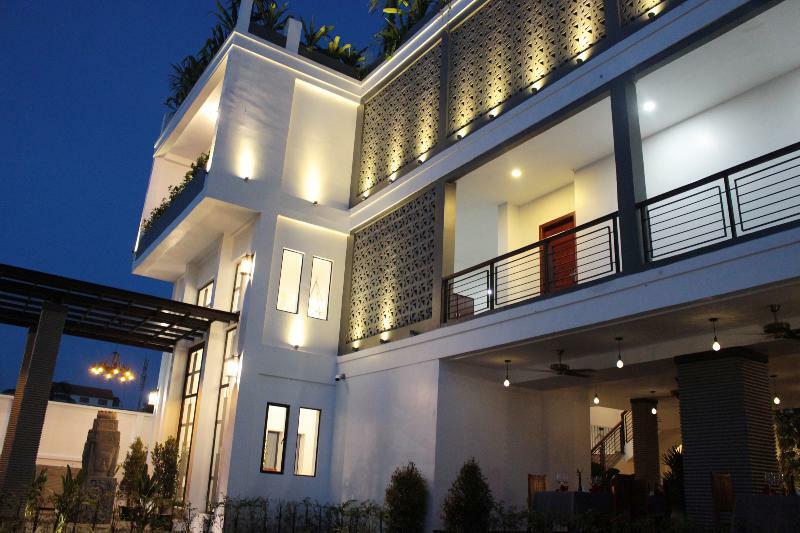 Gz Bliss D'Angkor Suites Siem Reap Exterior photo